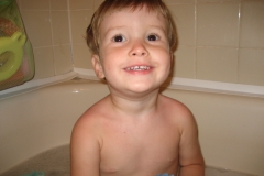 June 2008 - Having Fun in the Bath